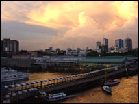 Manaus berada di tengah kawasan Amazon 