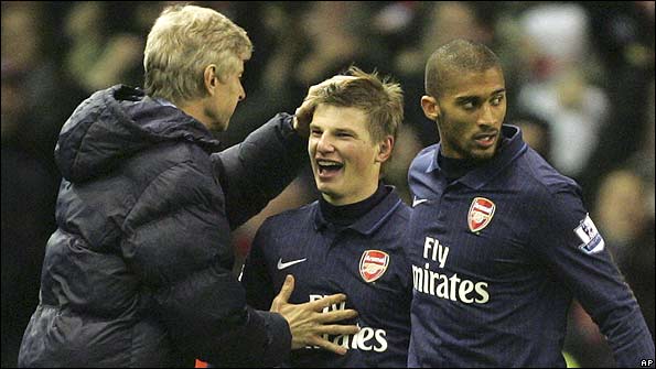 Arsene Wenger, Andrey Arshavin and Armand Traore