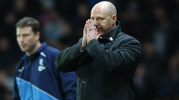 Steve Kean on the touchline during Tuesday's game with Bolton