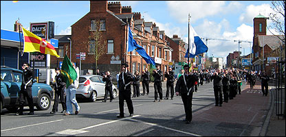 Марш на католиците во Белфаст за Велигден