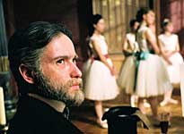Tchaikovsky played by Ed Stoppard, with dancers