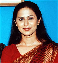 अभिनेत्री पूर्वा पराग