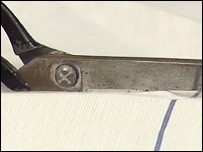 scissors cutting material