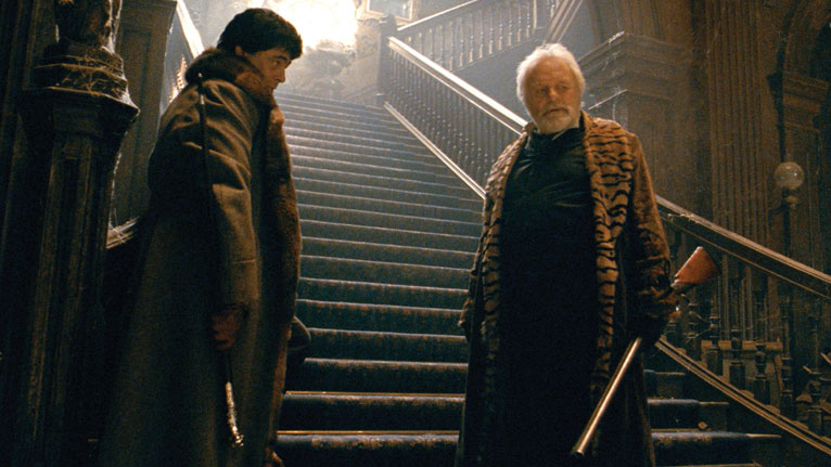 Anthony Hopkins and Benicio Del Toro in The Wolfman © Universal Pictures