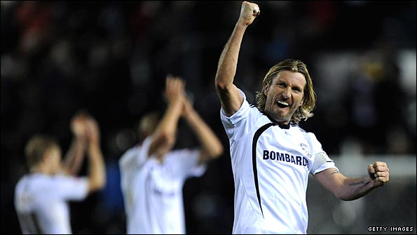Robbie Savage celebrates Derby's win