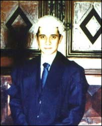 شاکرلطیف