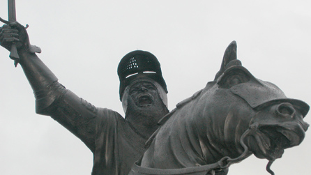 Bronze statue of Owain Glyndwr, Corwen