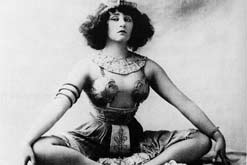 Colette in Rêve d'Égypte