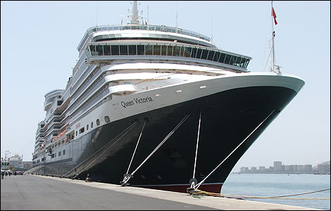 Queen Victoria, dockside