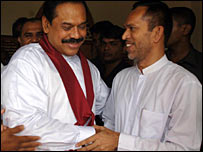 MLAM Hisbullah (R) with President Rajapaksa