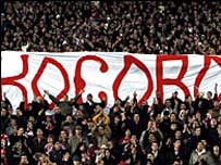 Serb football fans protest against Kosovo independence