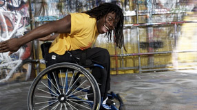 Ade Adepitan