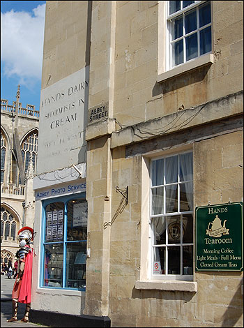 Hands Tea Room, Abbey St