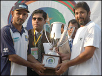 मर्वन अटापट्टू और इंज़माम