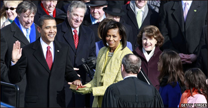 Barack Obama presta juramento