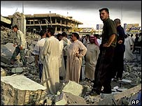 حملے میں حاجی حسین کباب شاپ گِر گئی