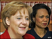 Angela Merkel ve Condoleezza Rice