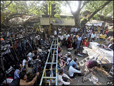 The media outside the Mumbai court during Qasab's conviction