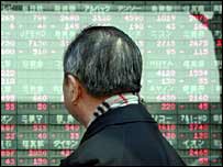 Japon iş adamı borsayı inceliyor