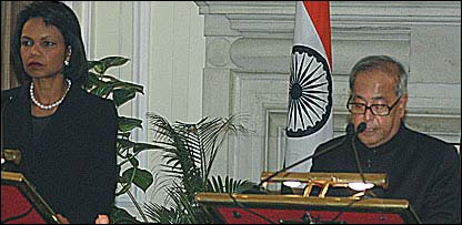 کونڈولیزا رائس اور بھارت کے وزیرخارجہ پرنب مکھرجی