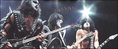 گروه موسیقی Kiss