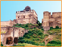 کٹاس کے قدیم مندر، توجہ کے منتظر