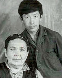 Hamid with his grandmother