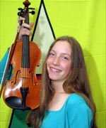 Rona Bronwen, Llanfairymuallt - cyntaf, Unawd Llinynnol dan15