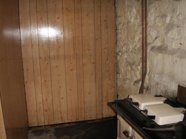 Old kitchen, and Aga