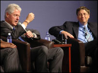 بل گیٹز اور سابق امریکی صدر بل کلنٹن