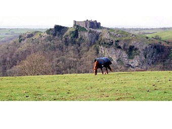 Castell Carreg Cennen gan Huw Evans