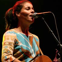 Souad Massi (copyright Philip Ryalls)