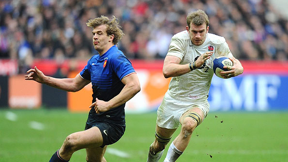 England's Tom Croft bamboozles Aurelien Rougerie 