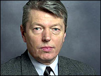 英国教育大臣艾伦·约翰逊