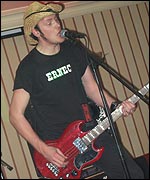 Erneck of Teaspoonriverneck.