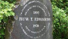 Huw Tom memorial stone