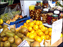 Fruit and pickles on Great Yarmouth market