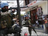 ONU patrulha o Haiti