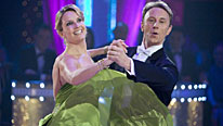 Penny and Ian dance the quickstep