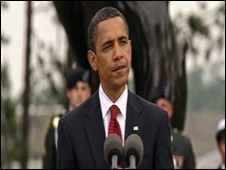 بارک اوباما در نمایی از فیلم "امریکای اوباما"