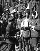 Photograph of wounded soldiers about to entrain