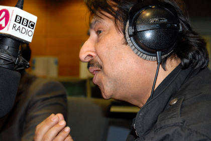 Sunday 9 March 2008 - Heera Live Interview