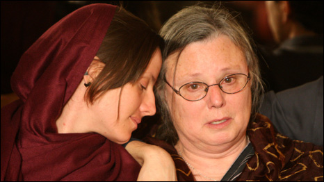 Nora Shourd with daughter Sarah, one of the hikers held in Iran