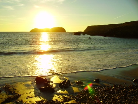 Sunrise behind Bayble island, point