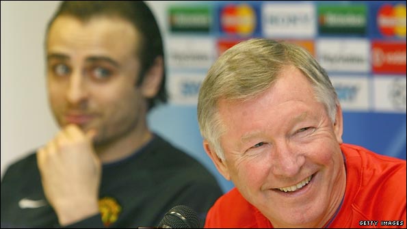 Sir Alex Ferguson (right) is a hugely successful manager