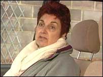 Stephanie Cole, a mulher lenta