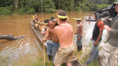 Bruce joins in with the Marubo log ceremony