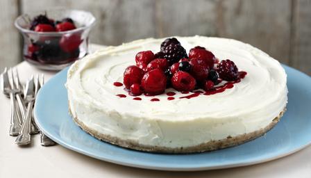 Unbaked lemon cheesecake