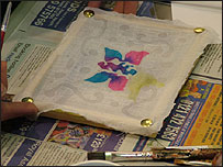 Painting in between the wax mould