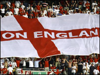 England flag and fans